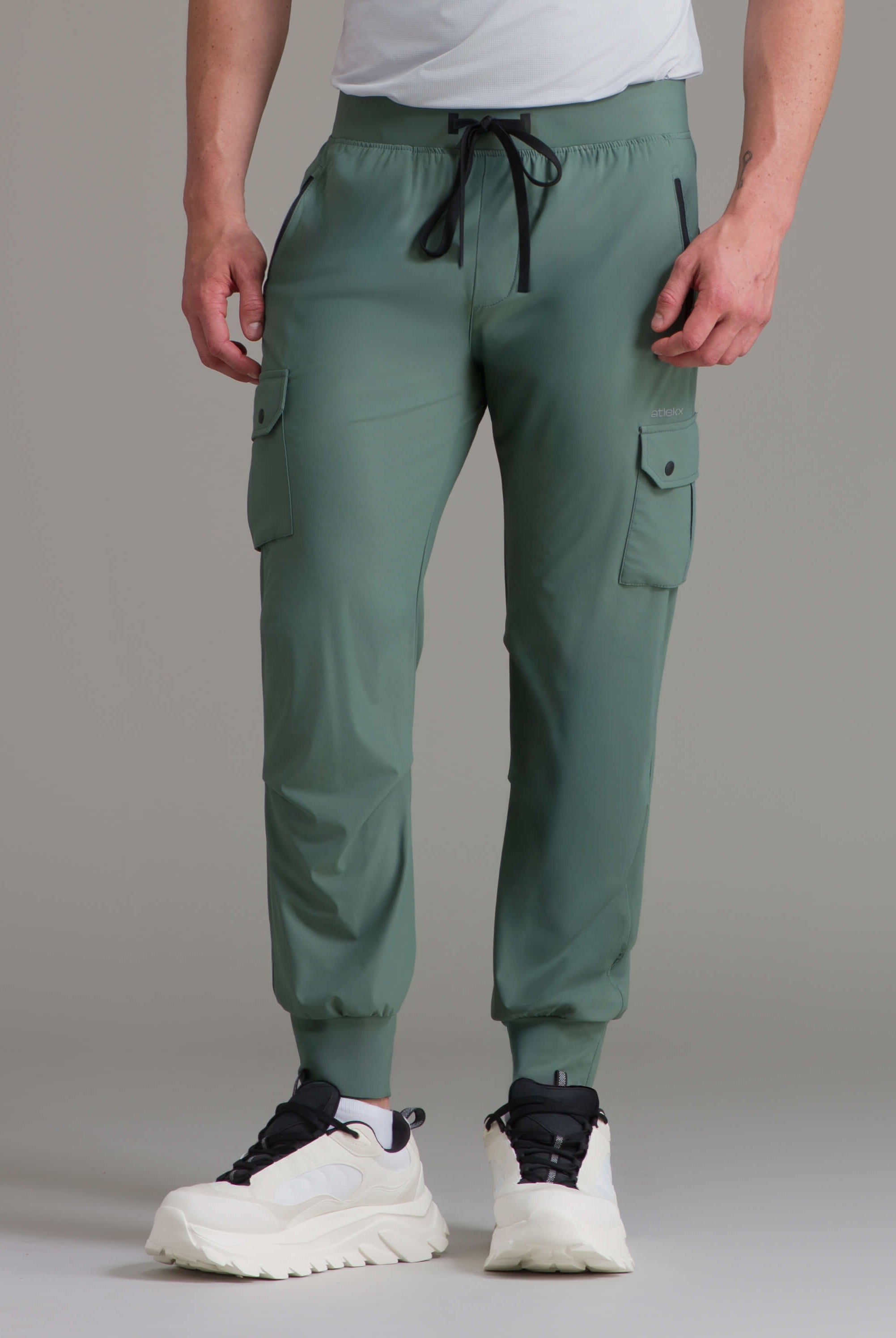 jogger-cargo-hombre-endurance-atlekx.