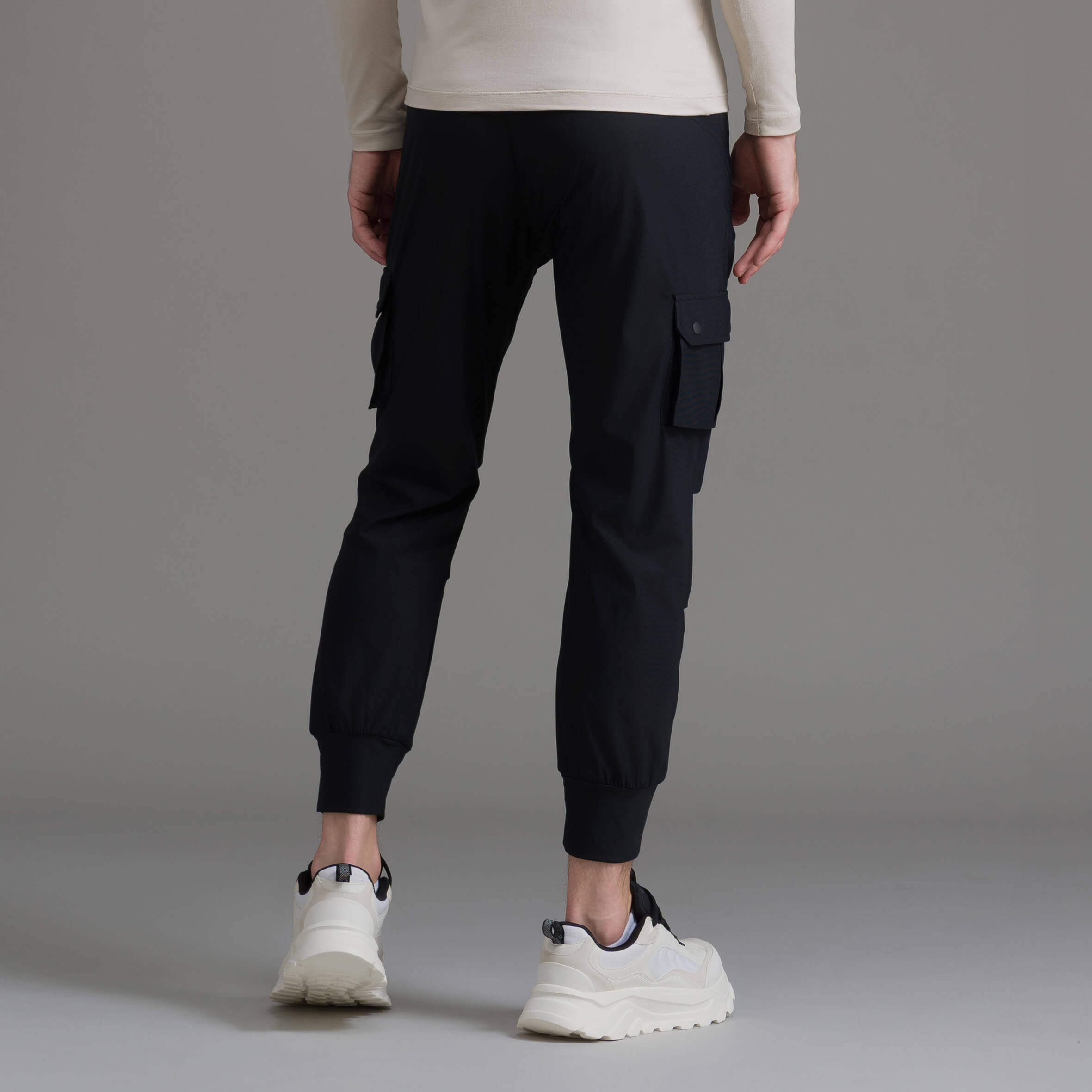 jogger-cargo-hombre-endurance-atlekx.