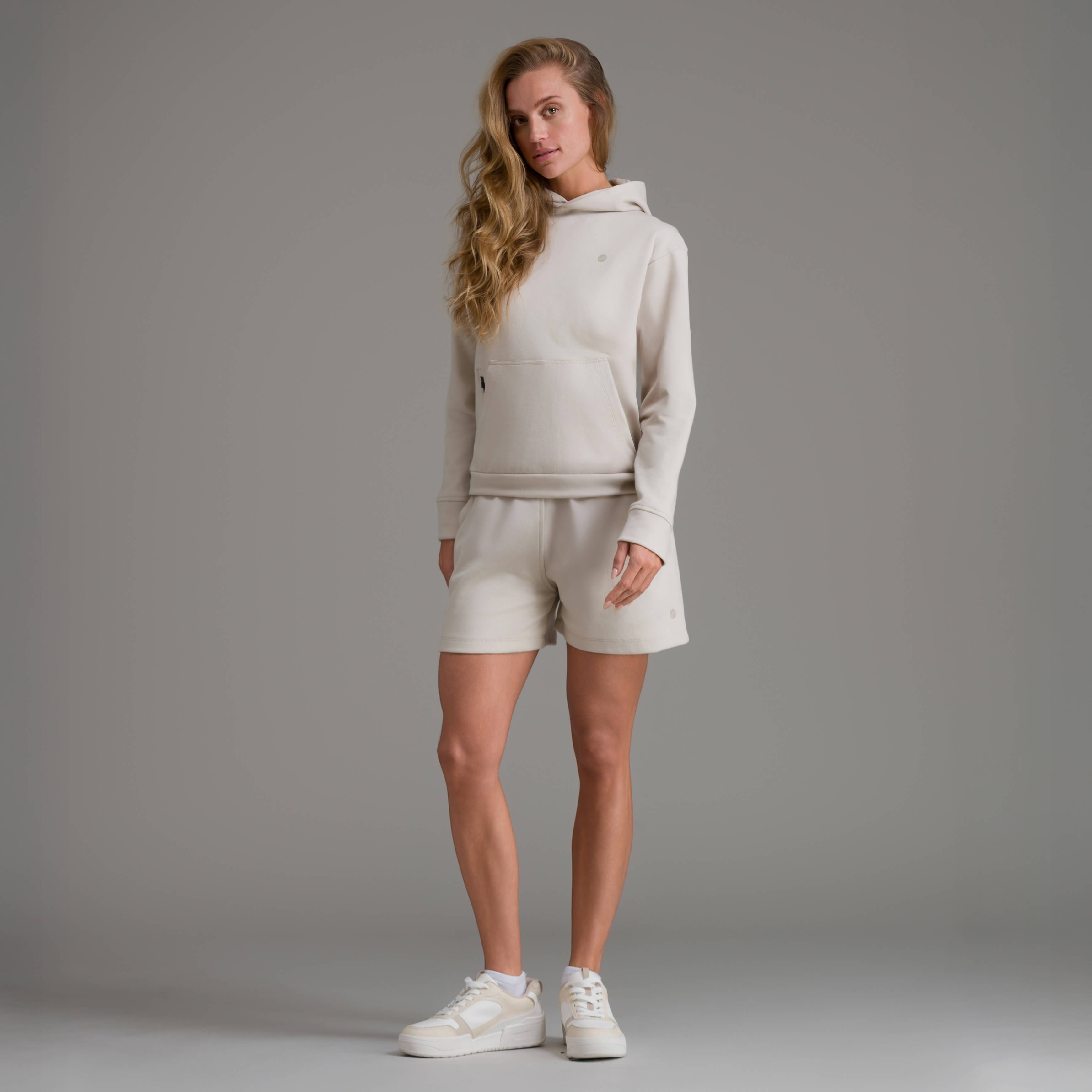 hoodie-deportiva-mujer-infinite-atlekx.