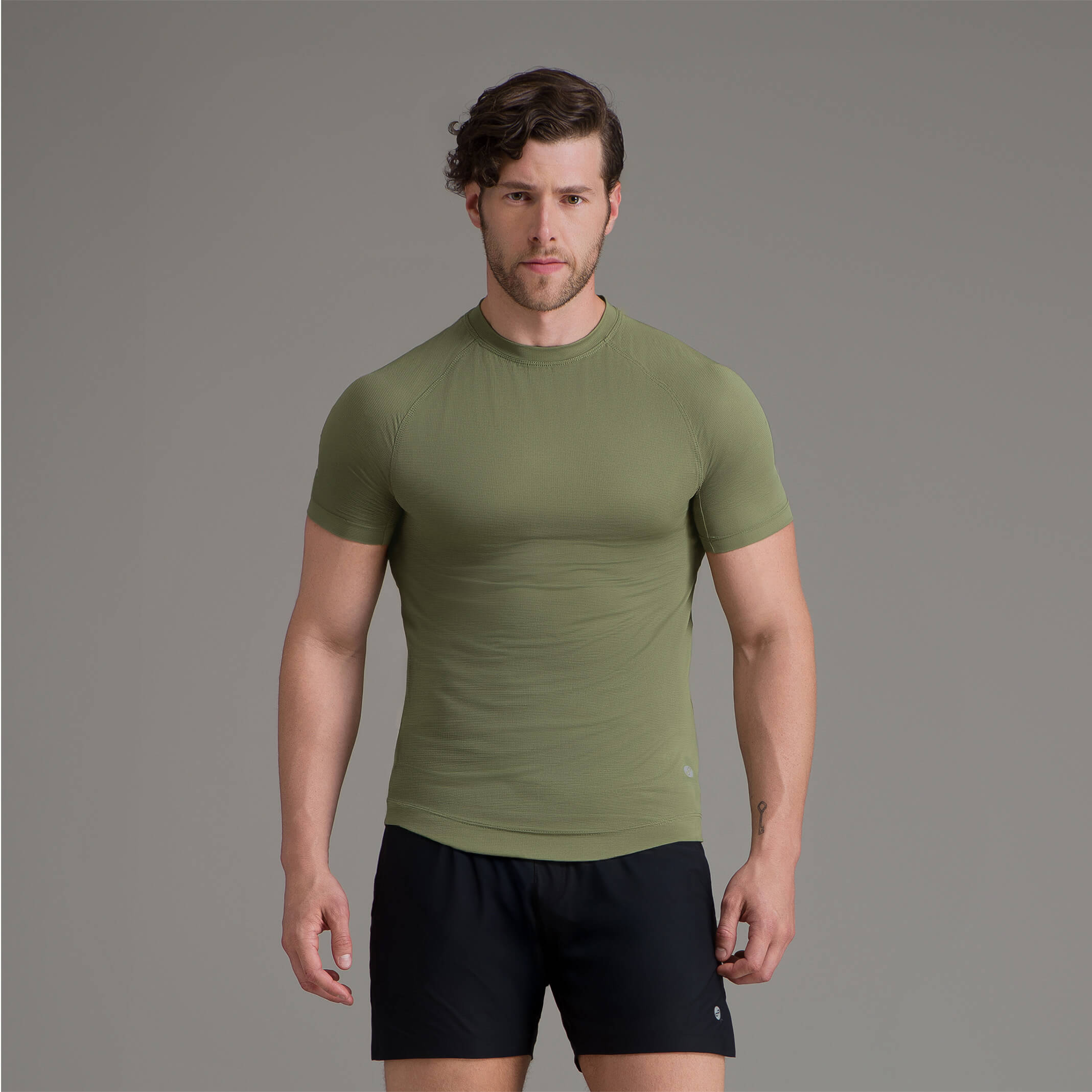 playera-deportiva-hombre-performance-tee-atlekx.