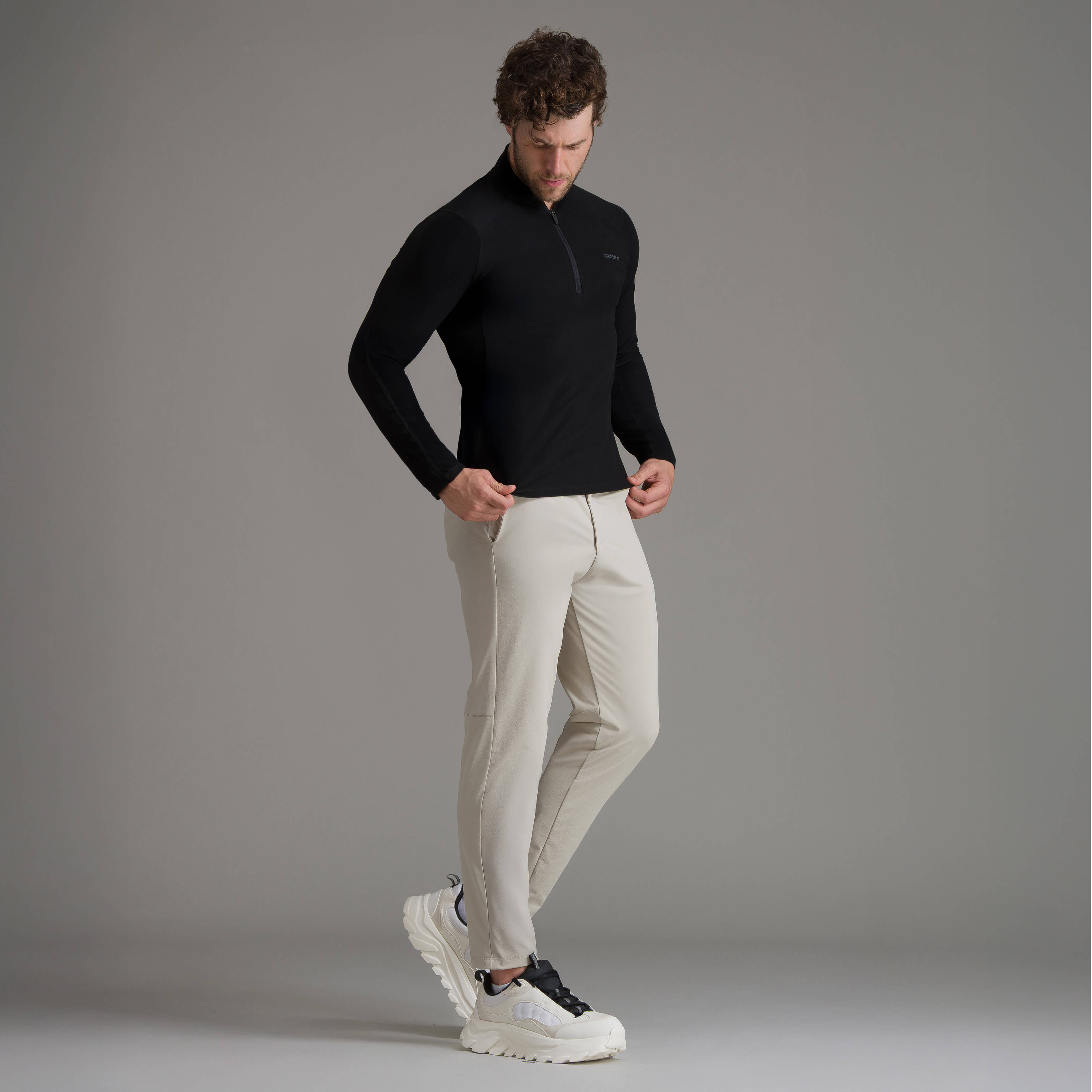 hoodie-deportiva-ligera-quest-light-hombre-atlekx.