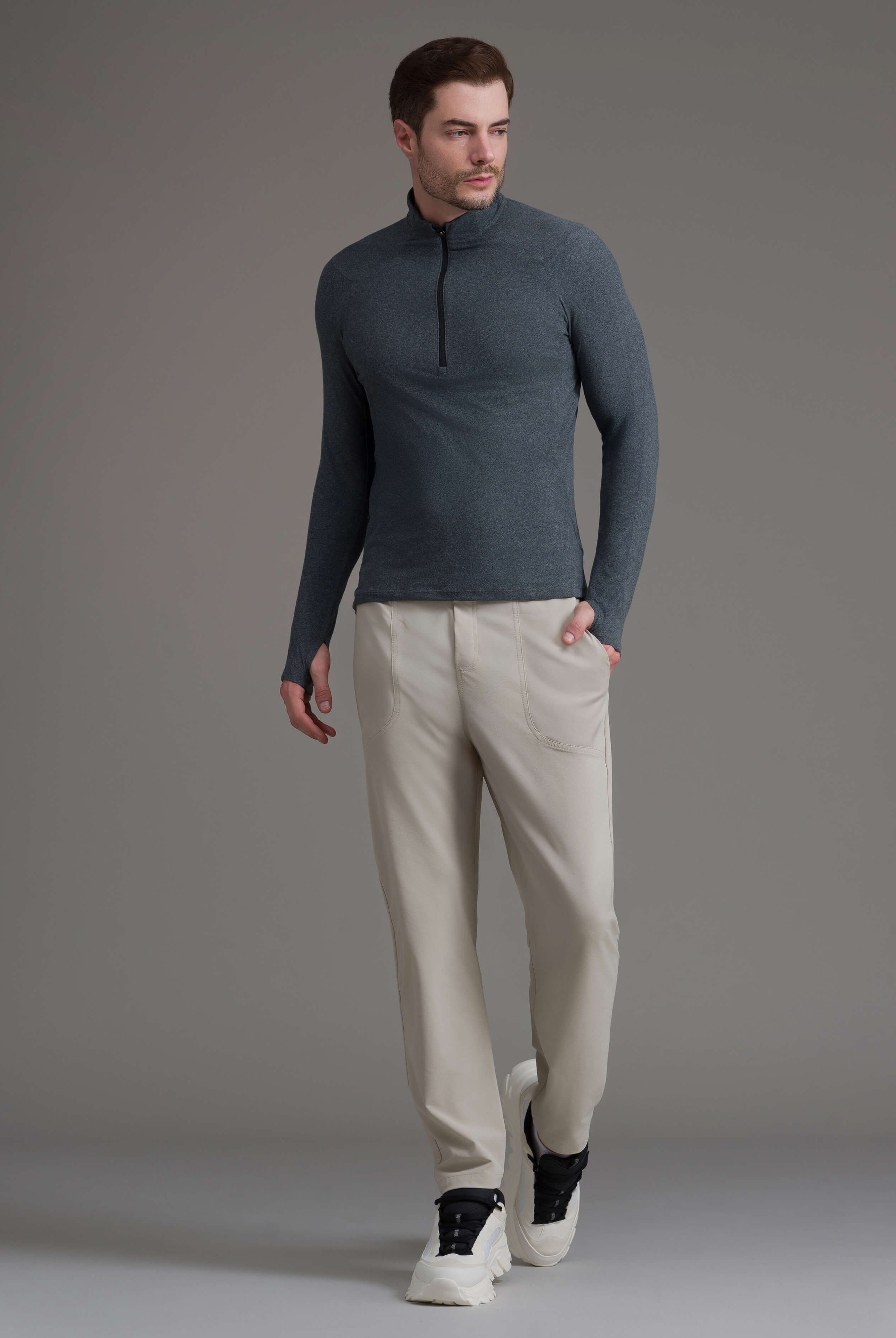 hoodie-deportiva-ligera-quest-light-hombre-atlekx.