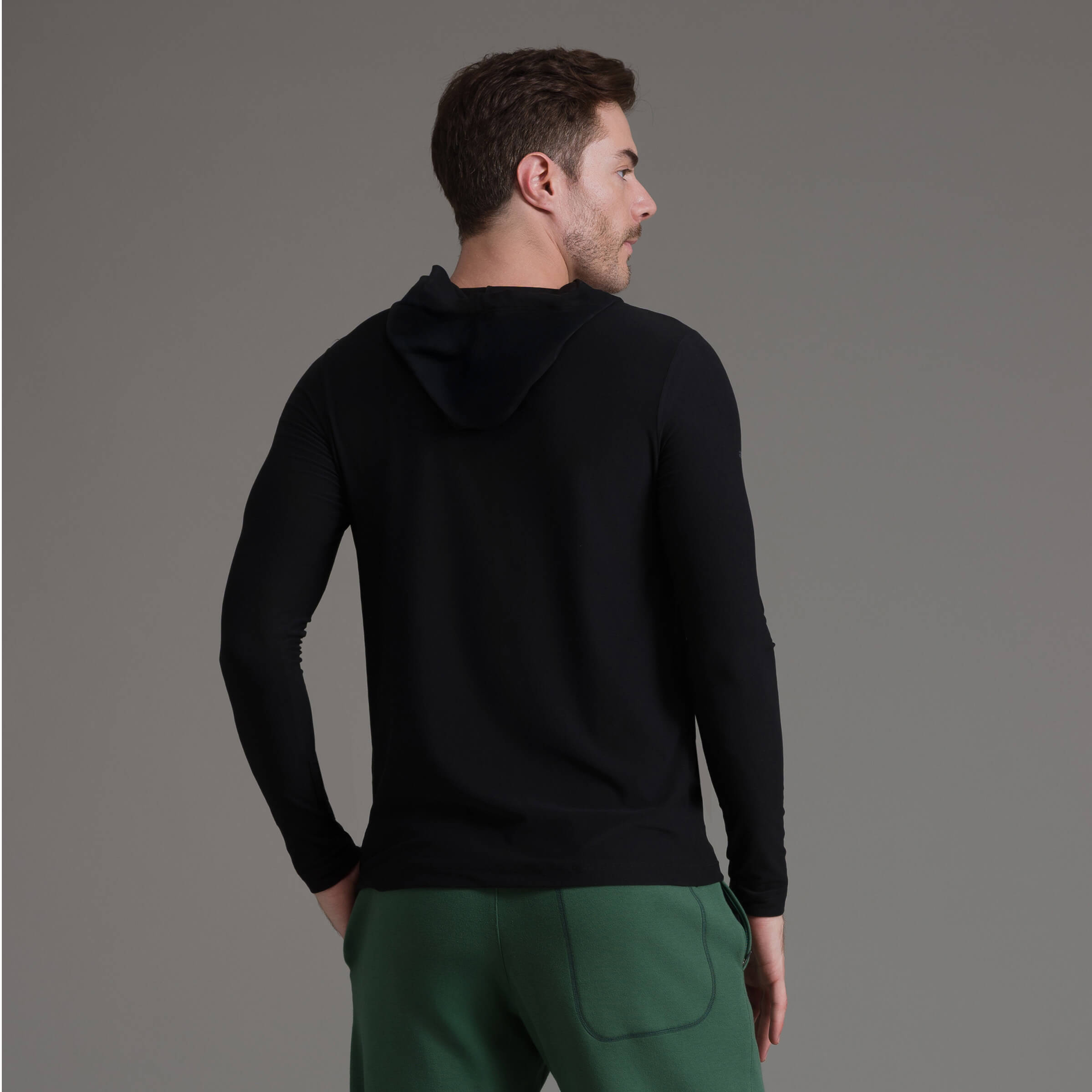 hoodie-deportiva-ligera-hombre-quest-light-atlekx.