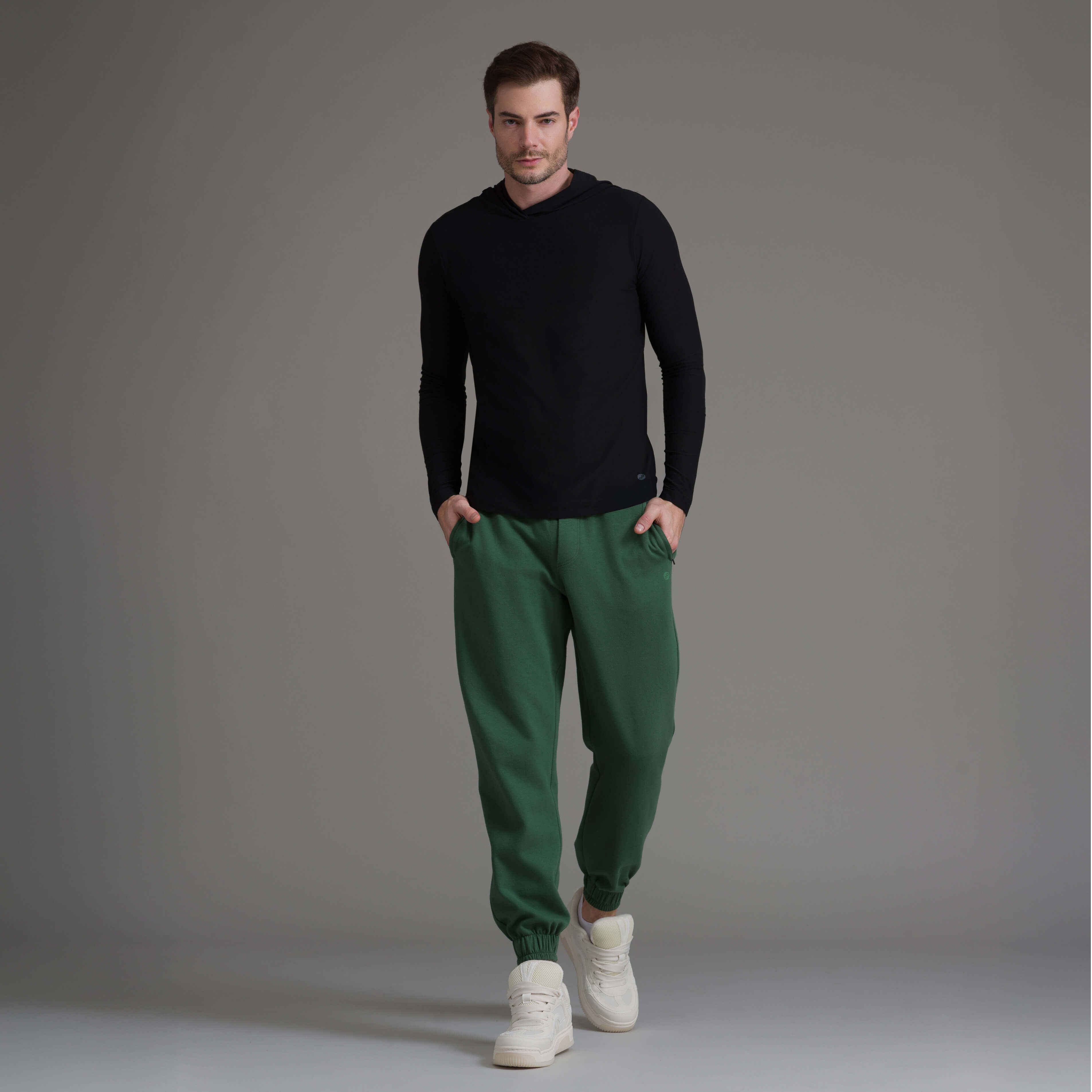 hoodie-deportiva-ligera-hombre-quest-light-atlekx.