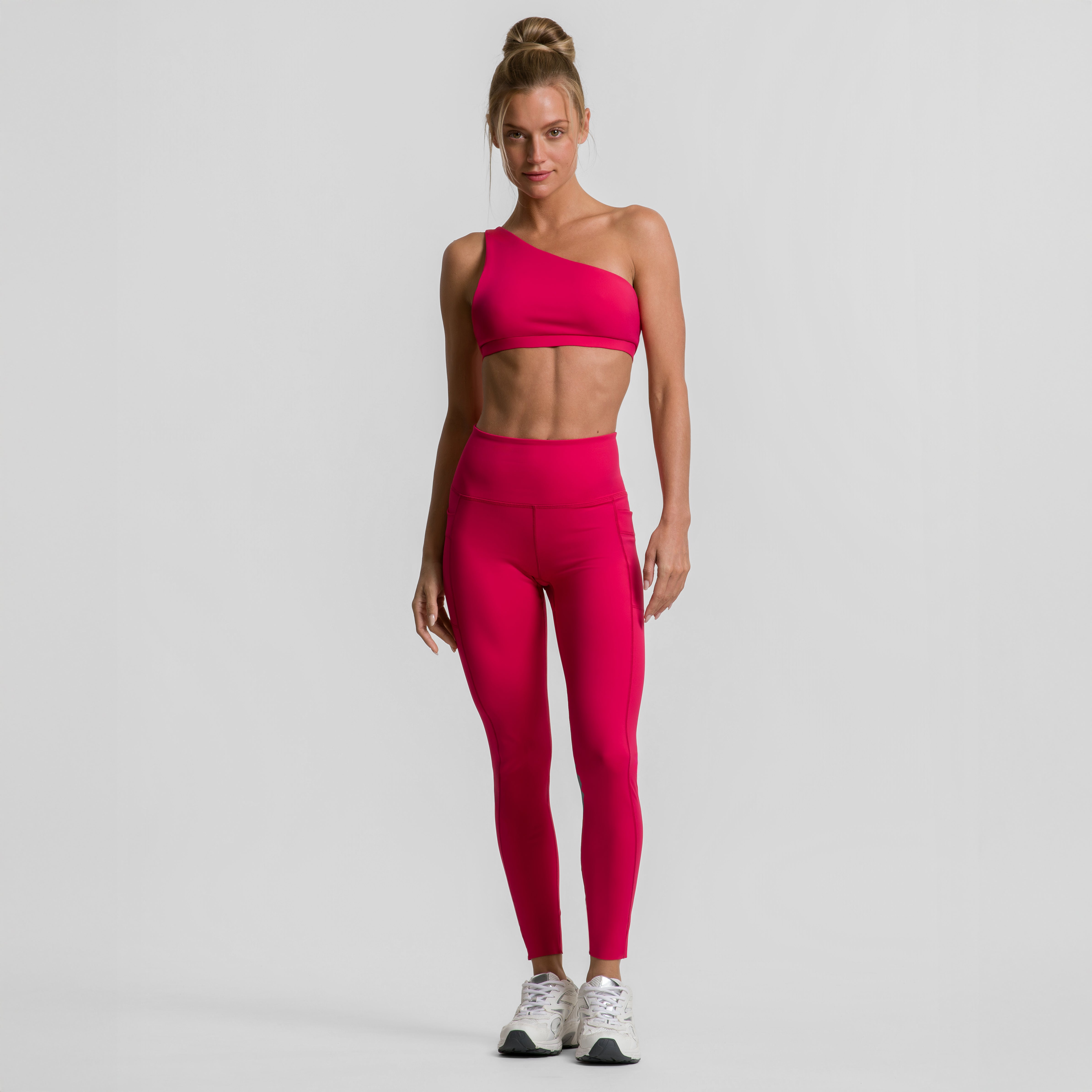 DYNAMIC TOP ASYMMETRICAL WOMEN