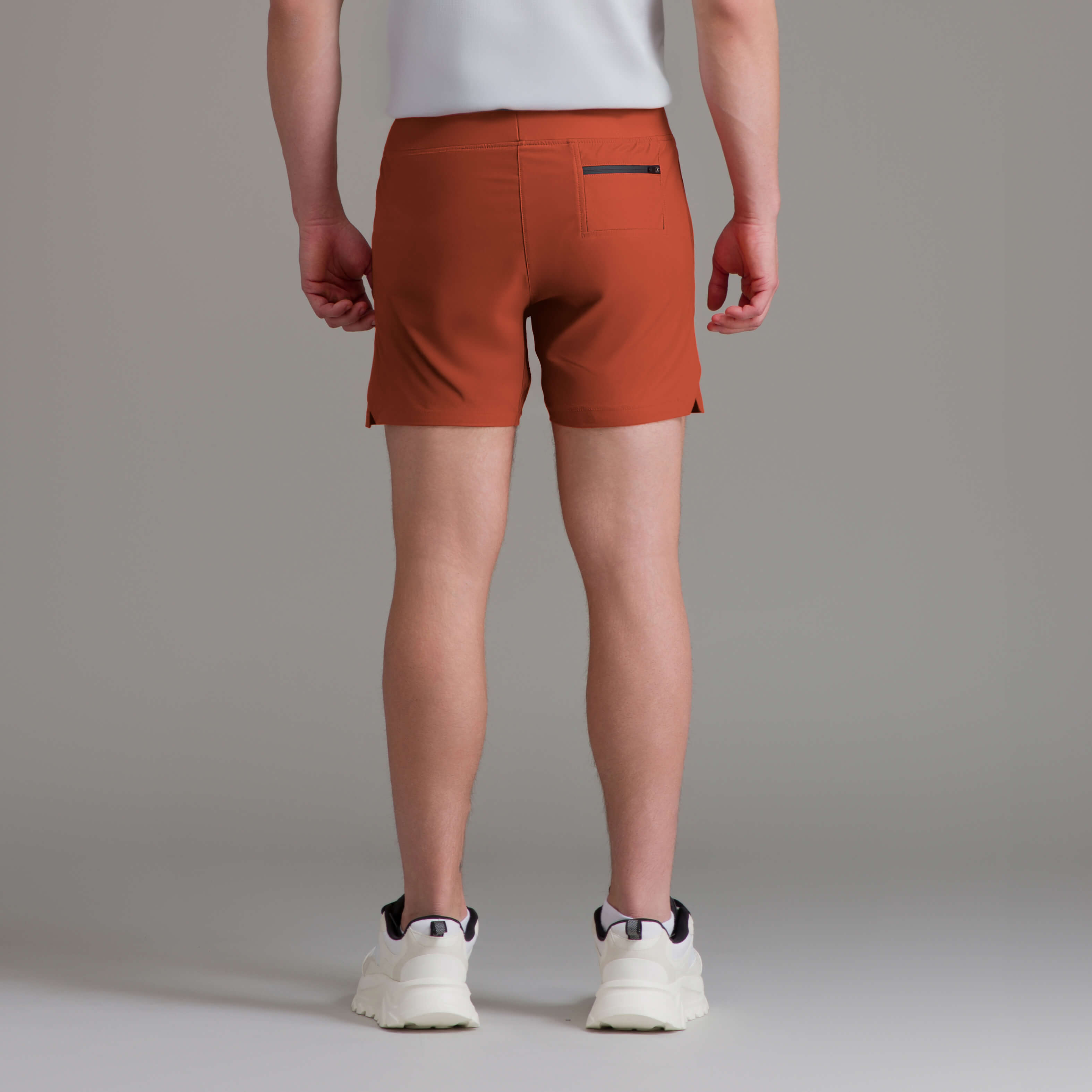 DYNAMIC 1 + 1 SHORT MEN