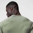 back-detailed performance tee men