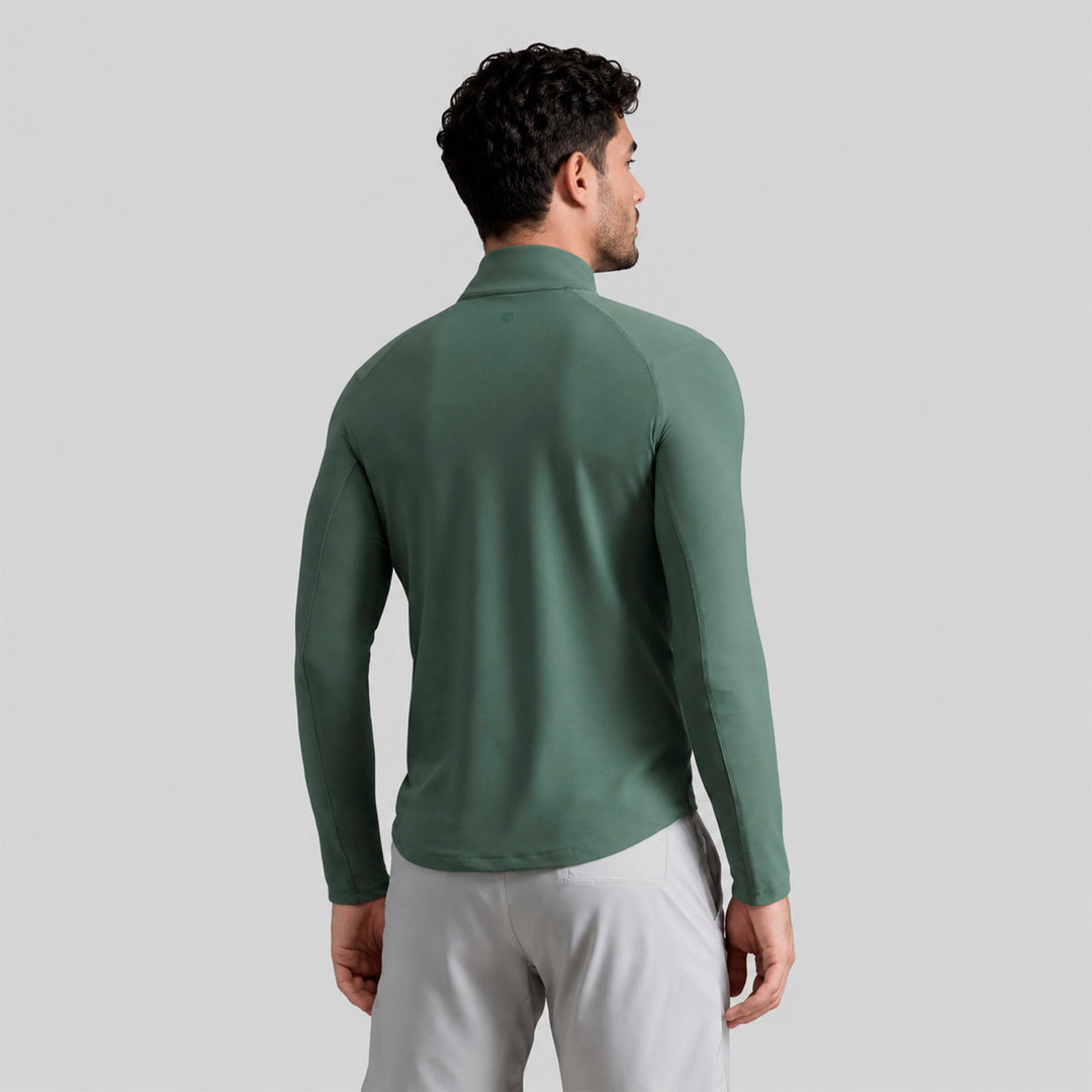 Chamarra deportiva hombre verde con cremallera y cuello alto, vista trasera
