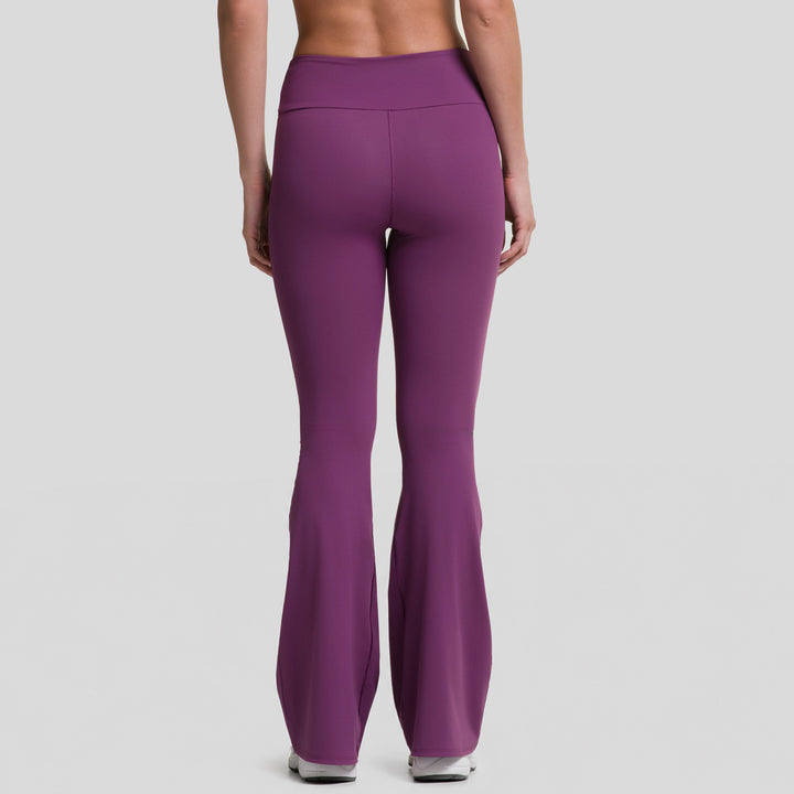 Leggings deportivos acampanados mujer morados, corte recto a campana