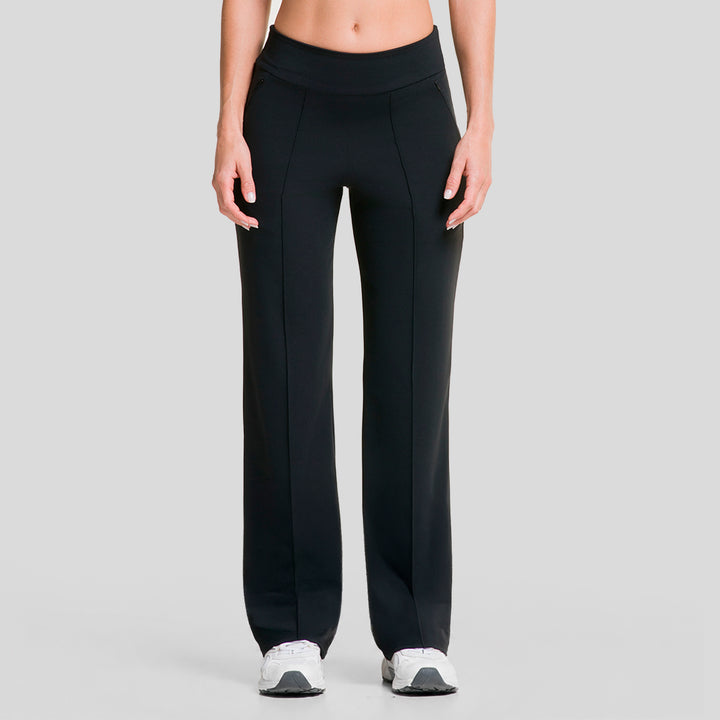 Pantalón deportivo mujer pierna ancha negro, vista trasera con cintura elástica