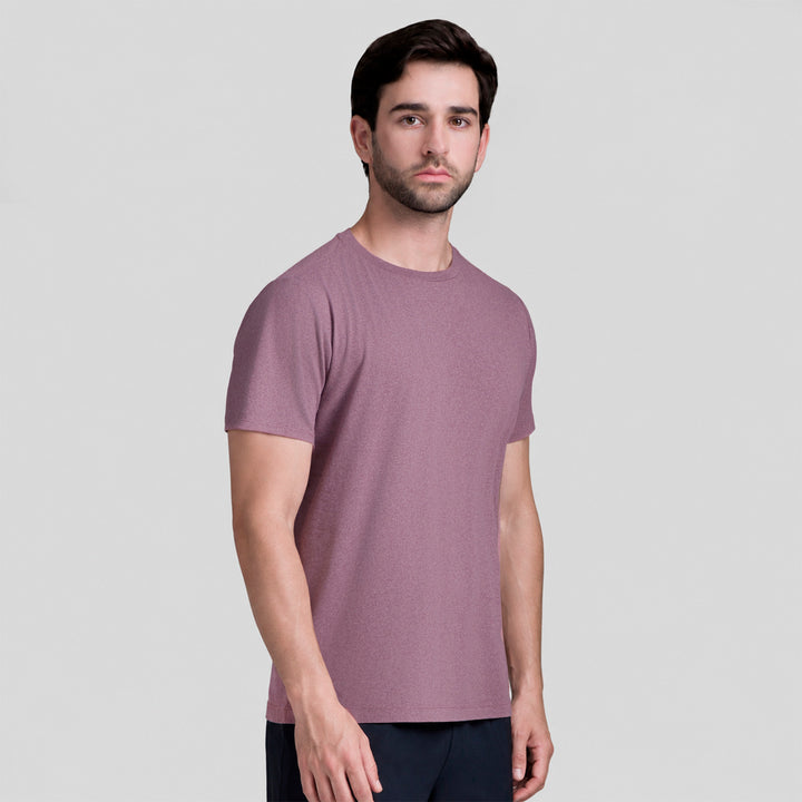 Playera casual de hombre color vino con cuello redondo y manga corta