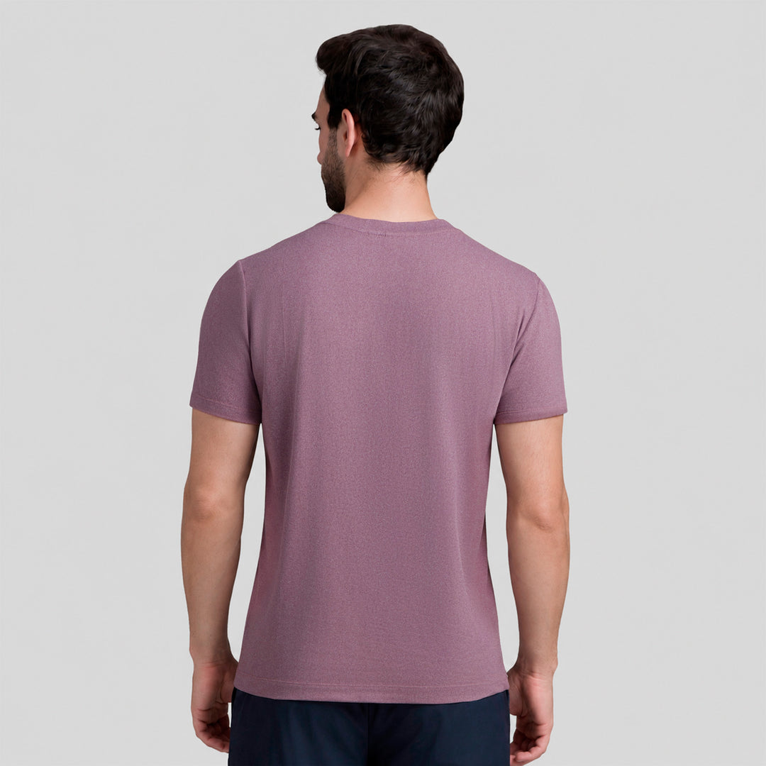 Playera casual de hombre vino con cuello redondo y manga corta, vista trasera