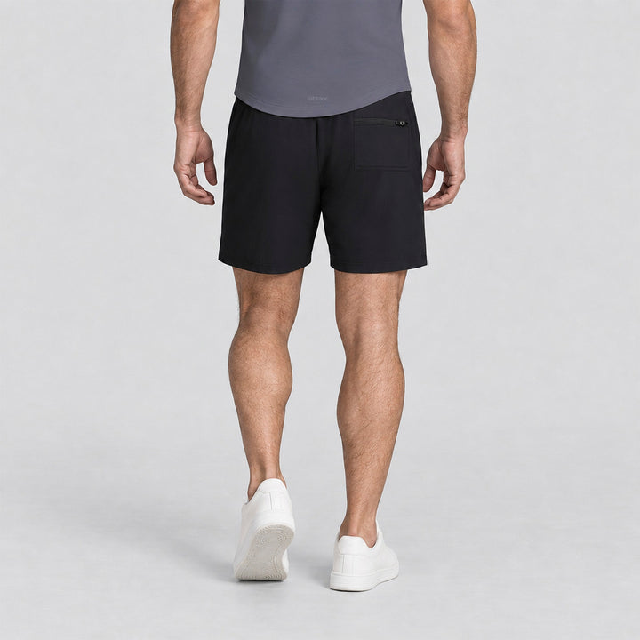 Pantalón corto 2 en 1 de hombre negro con dobladillo recto y panel lateral