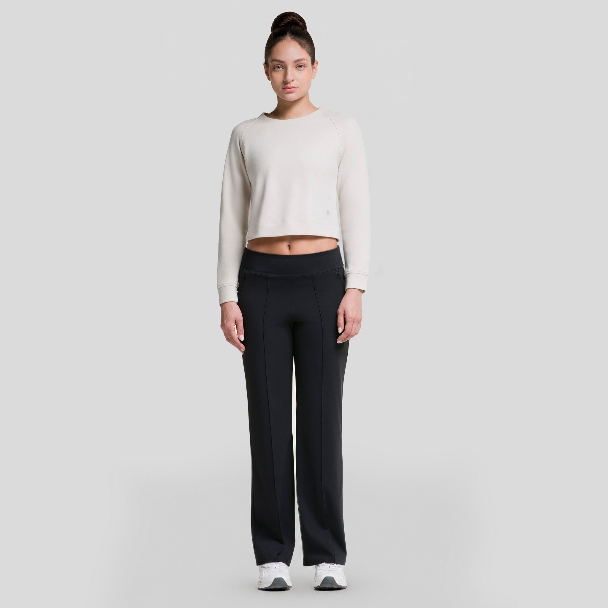 SUDADERA CROPPED INFINITE